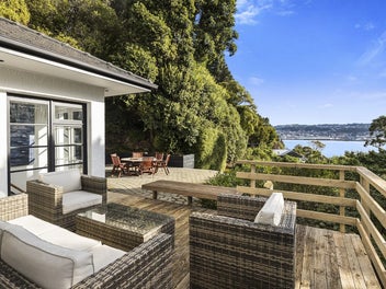 An Affordable Harbourside Escape