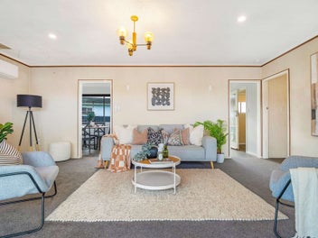 A smart Start: 2 Bathrooms And A Double Garage!!