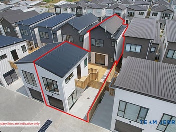 Spacious Modern Living with Extra Income Potential