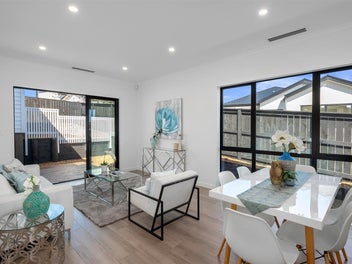 Brand New Homes! Freehold, Unique & Sophisticated