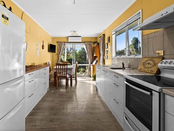 Opportunity Knocks - Prime Havelock North Location