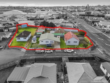 Four Homes, Three Titles, 2,630sqm Corner Site