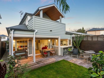Effortless Elegance on The Ridge