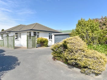 Image 1 of 8