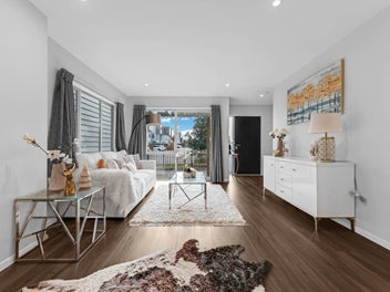 Standalone Elegance in the Heart of Hobsonville