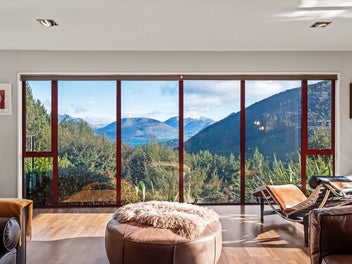 Be at One with Nature: Privacy, Birdsong & Views