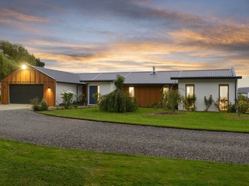 Architectural elegance and self sufficiency