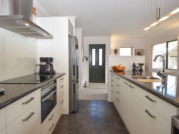 Premium Villa with Sun, Space & Stunning...