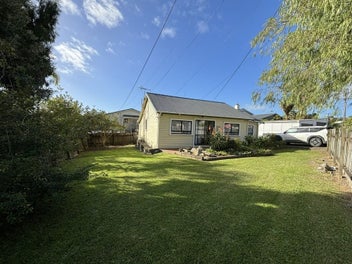 A great 1st Home purchase or Investment Property