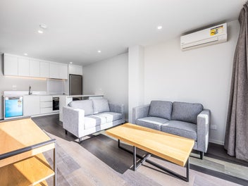 NEW 3 BED - OWNER SAYS SELL