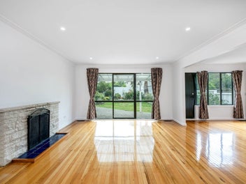 Image 1 of 20