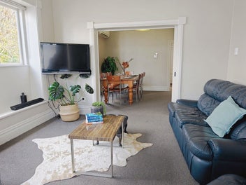Image 1 of 8
