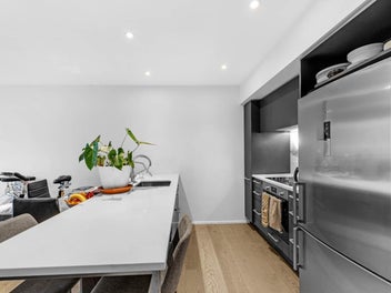 Affordable, Well-located, and Move-in ready !