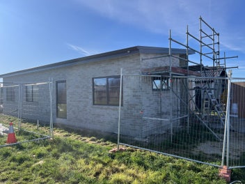 Image 1 of 5
