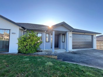 Image 1 of 25