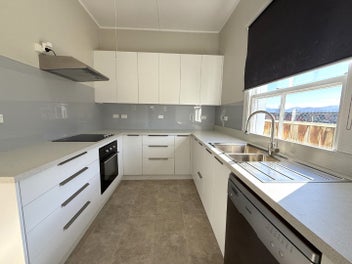 Image 1 of 18