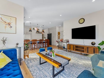 Australia Awaits-This Home Must Be Sold!