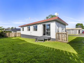 Weymouth Gem - Renovated & Ready to Go