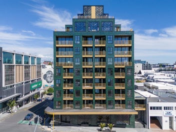 The Greenhouse – A Statement of Style