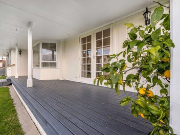 Family Ready Charmer in Chartwell