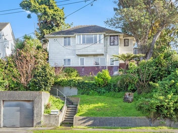 AFFORDABLE OPPORTUNITY RENOVATE & REAP THE REWARDS