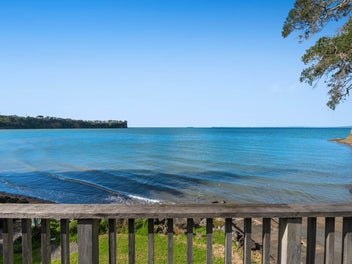 LOCK & LEAVE, YOUR BEACHFRONT DREAM BEGINS HERE