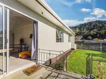 A Hot Opportunity on Burn Place