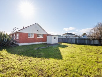 Bring Your Toolbox - And A Tradie!