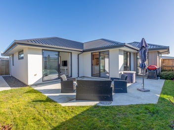 Thomas Rickerby - Timeless, Trendy, Move-In Ready