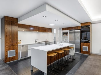 Executive Living Above & Commercial Opportunity