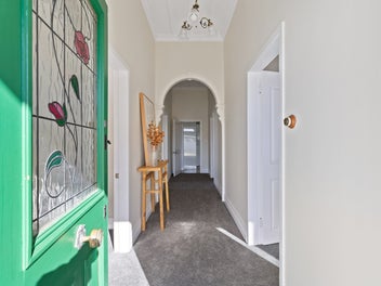 Character Family home + investment