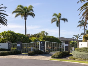 Large Elevated Level Site with Sea Views!