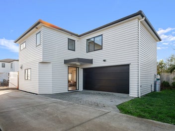 Standalone comfort just minutes from Sylvia Park