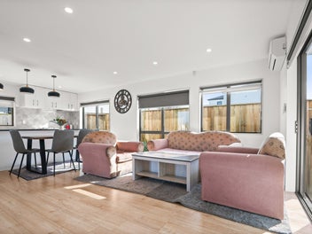 Standalone comfort just minutes from Sylvia Park