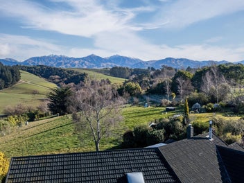 Stunning location - incredible views