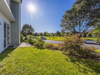 Reserve Side Position - Botany College Zone