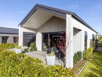 Final opportunity in Sienna Way
