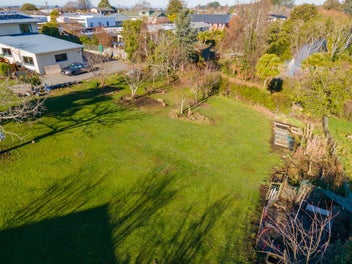 $269k DECLARED RESERVE! DESIRABLE LOCATION!