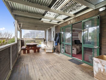 Vendor Says Sell – Act Fast