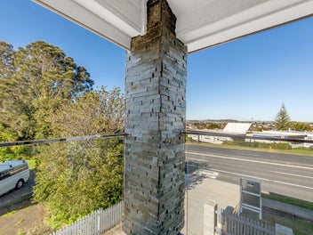 Vendor Committed to Sell! All Offers Presented