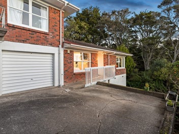 Sunny, Stylish & Smart Buying