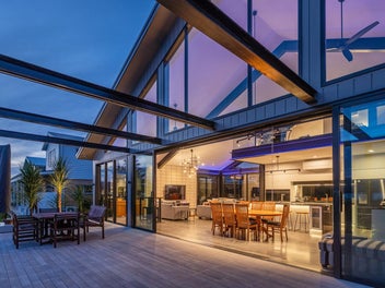 Luxurious Modern Masterpiece