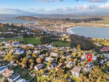 4 Beds, 3 Baths, Magnificent Views