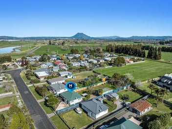 Beauty First Home or Investment - Potential Plus!