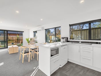 I have Cavity, Fully renovated - Walk to the CBD!