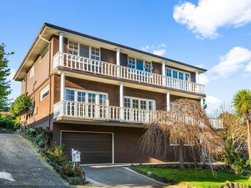 A Lifestyle Sanctuary Just Minutes from the City