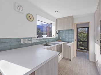 Townhouse in 'Blue Chip' Beckenham