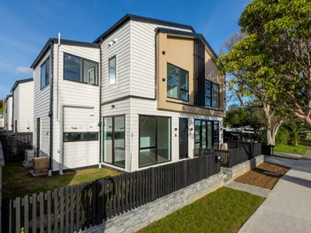Brand-new Modern Home