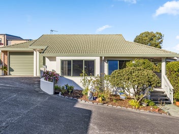 Sunny, central and seriously for sale