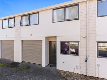 Great location, affordable starter